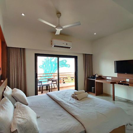 Wet N Wild Water Park & Resort Mendarda Ngoại thất bức ảnh